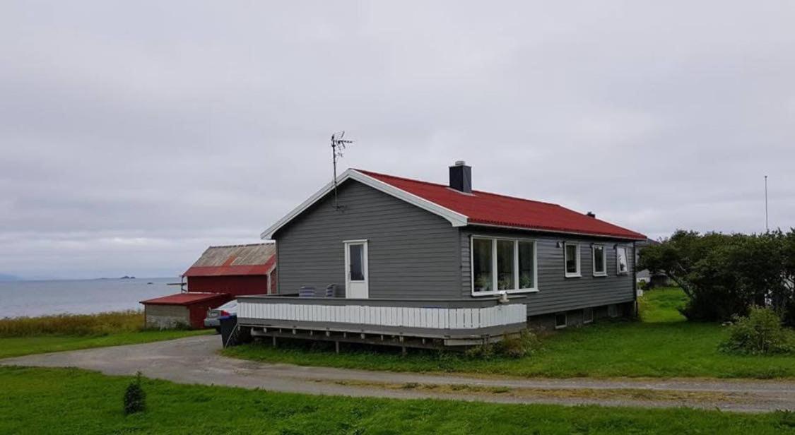 Strandhus * Vaeroy